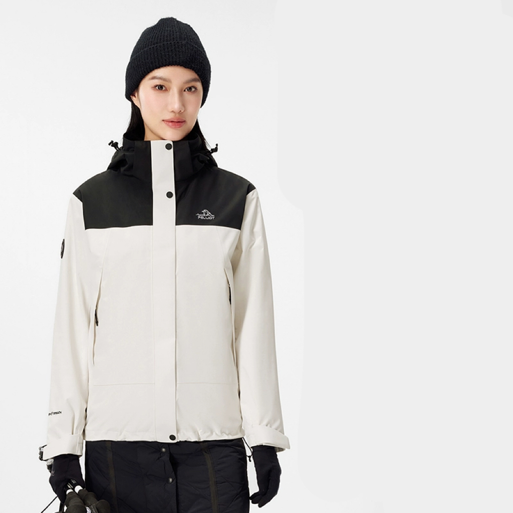 热销爆品：【原石】伯希和三合一冲锋衣男女款 福利价仅490元秒杀！