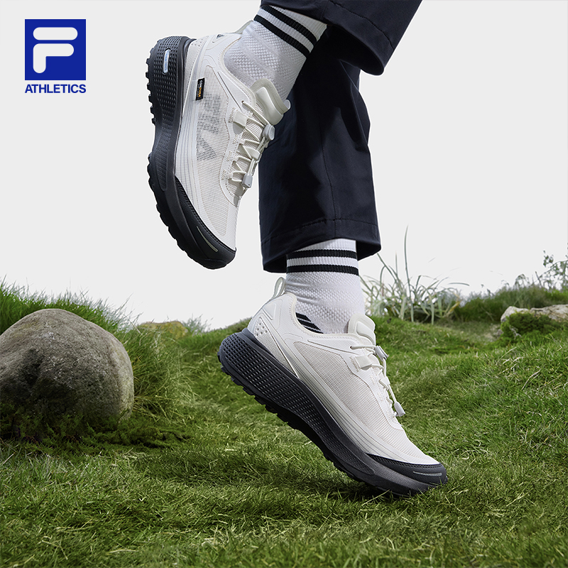 双11现货：黄景瑜同款FILA斐乐柔云3户外鞋男鞋 福利价仅719元秒杀！