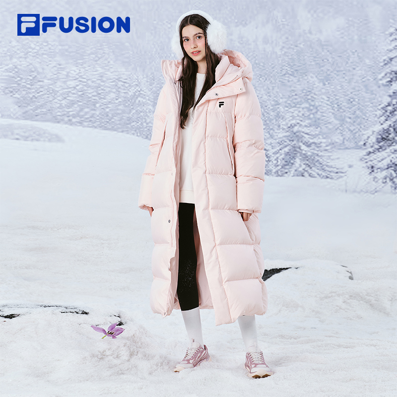 双11现货：【FILA】长款连帽鹅绒羽绒服 福利价仅1999元秒杀！