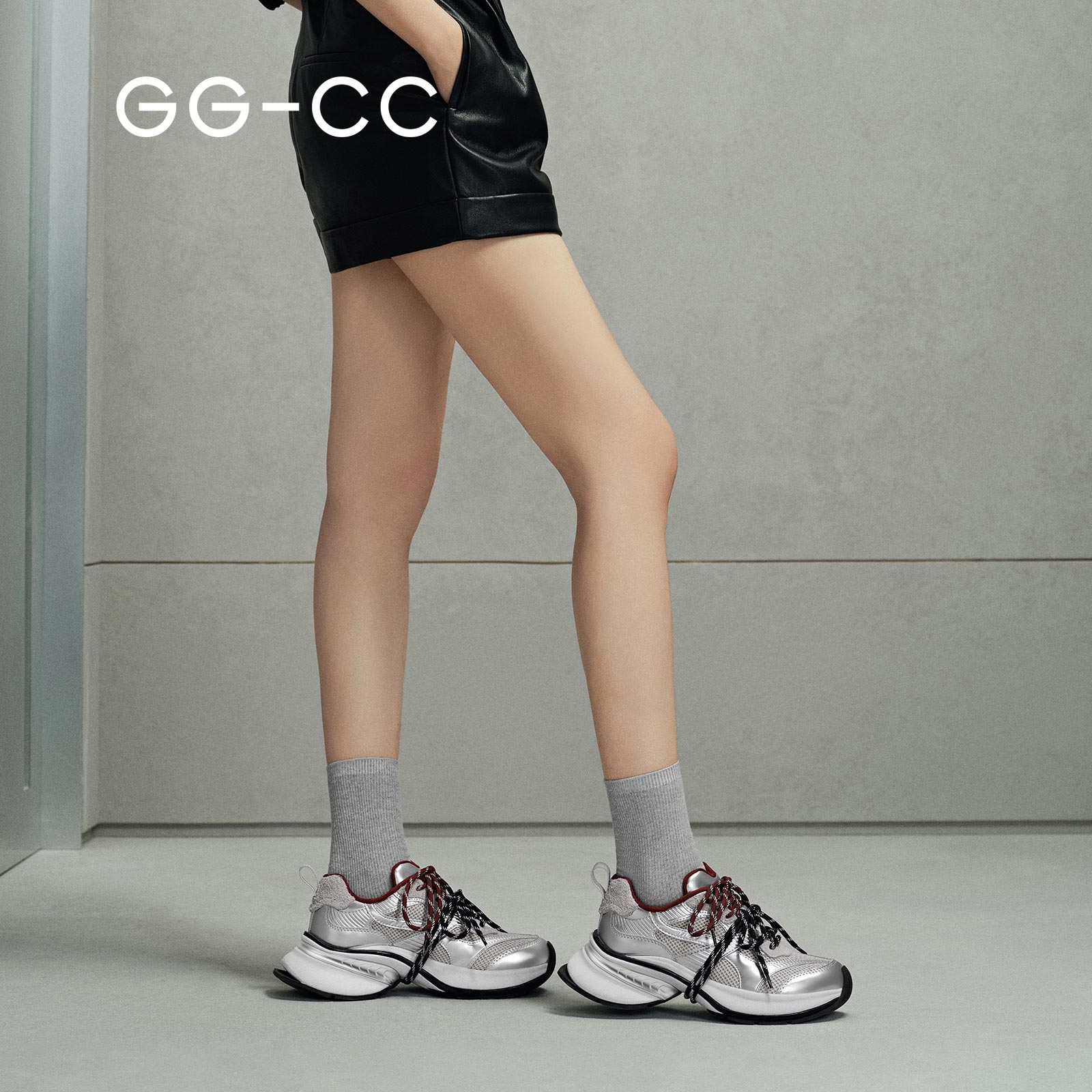 双11现货：【杨超越同款】GGCC银核风暴秋季厚底绑带 福利价仅499元秒杀！