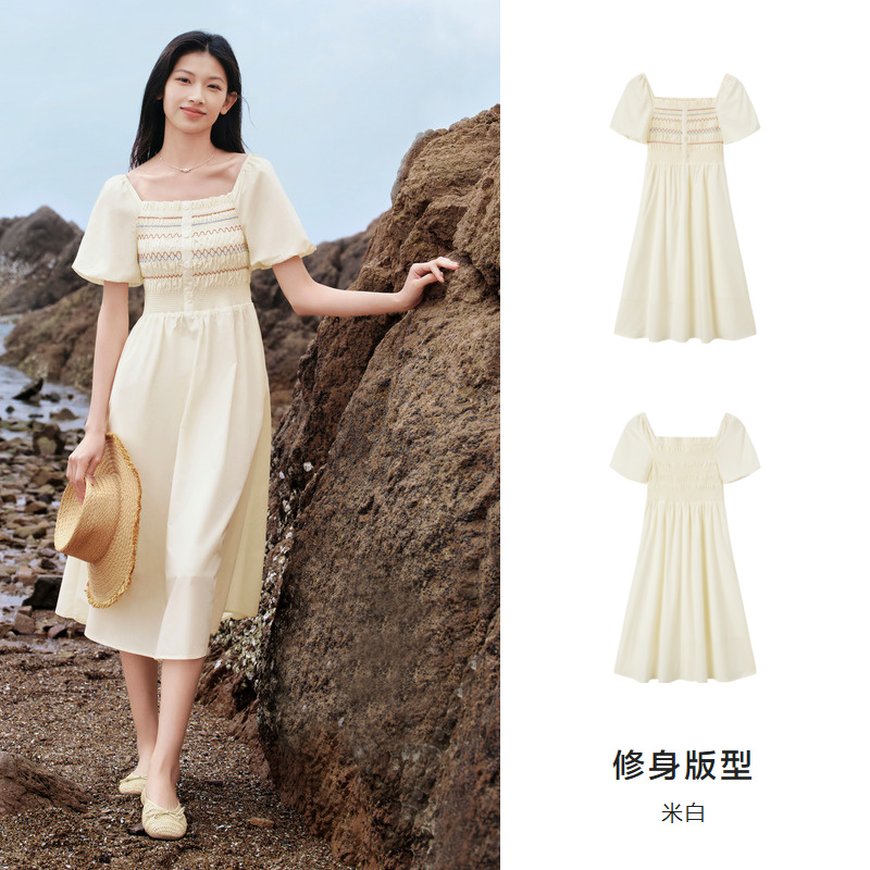 淘金币活动：【森马】显白遮肉复古气质黑色连衣裙 福利价仅39元秒杀！